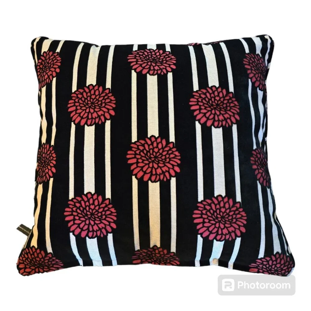 American Mills Chrysanthemum throw pillow 21